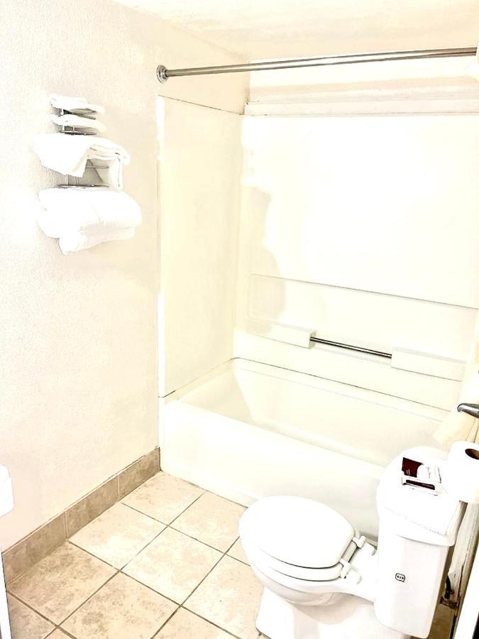 Vento Hotel Hutchinson Εξωτερικό φωτογραφία